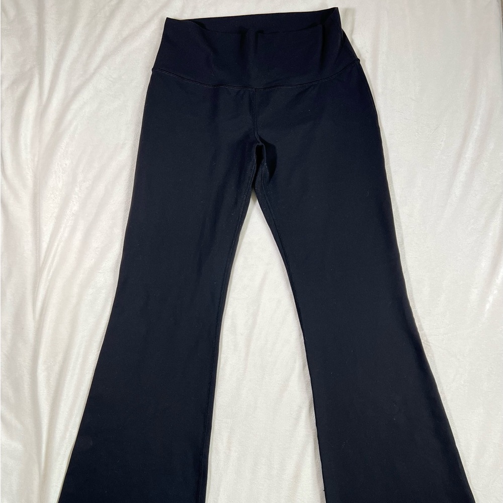 lululemon athletica Women’s Black Flare Pants Size M